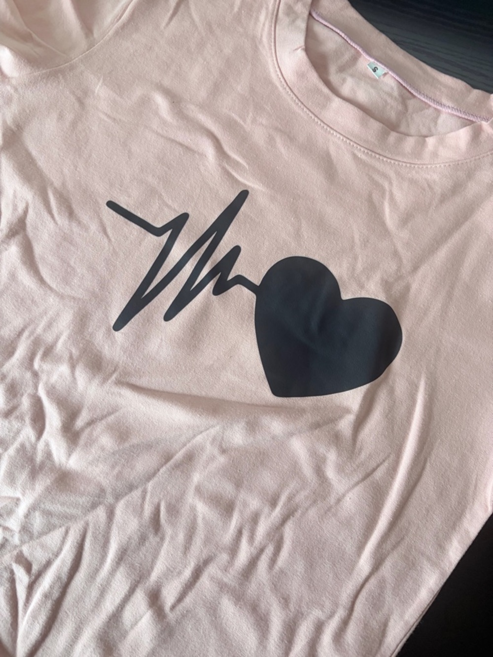 NWOT Pink Heartbeat Graphic Tee - Picture 3 of 5